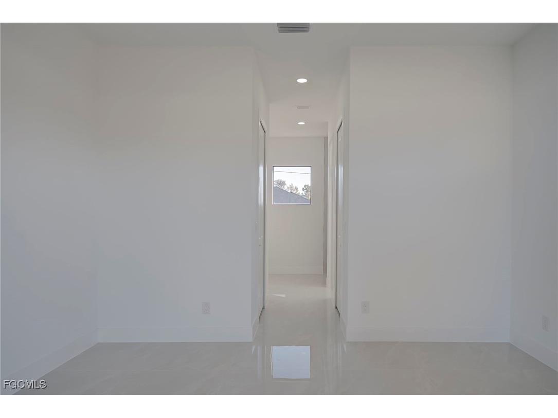 3318 30th Street SW Lehigh Acres FL 33976 2025026104 image12