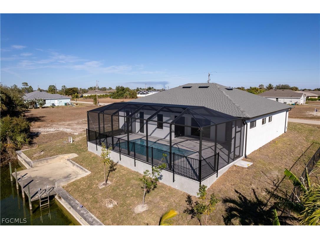 3318 NE 13th Place Cape Coral FL 33909 2026007037 image25