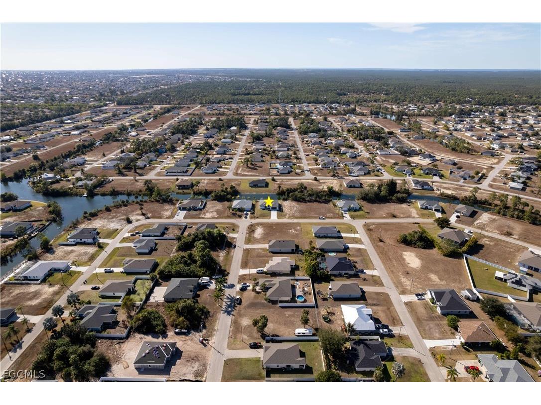 3318 NE 13th Place Cape Coral FL 33909 2026007037 image6