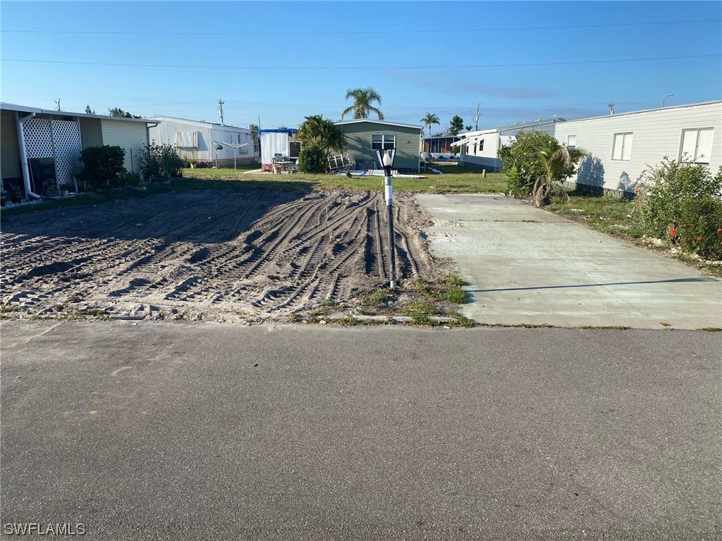 3318 Rainbow Lane North Fort Myers FL 33903 223038567 image1