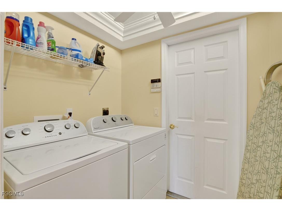 3318 SW 2nd Street Cape Coral FL 33991 2025006193 image16