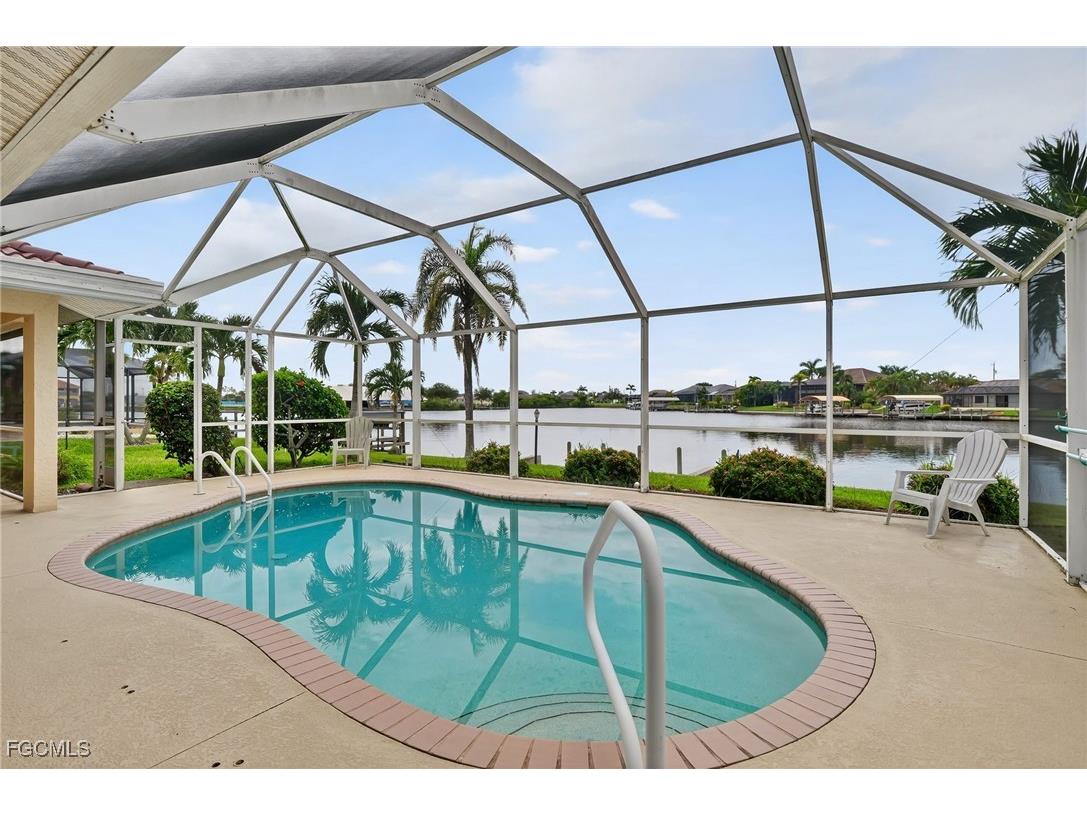 3318 SW 2nd Street Cape Coral FL 33991 2025006193 image18