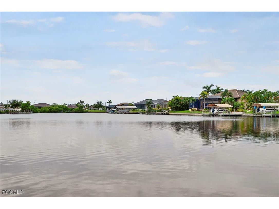3318 SW 2nd Street Cape Coral FL 33991 2025006193 image22