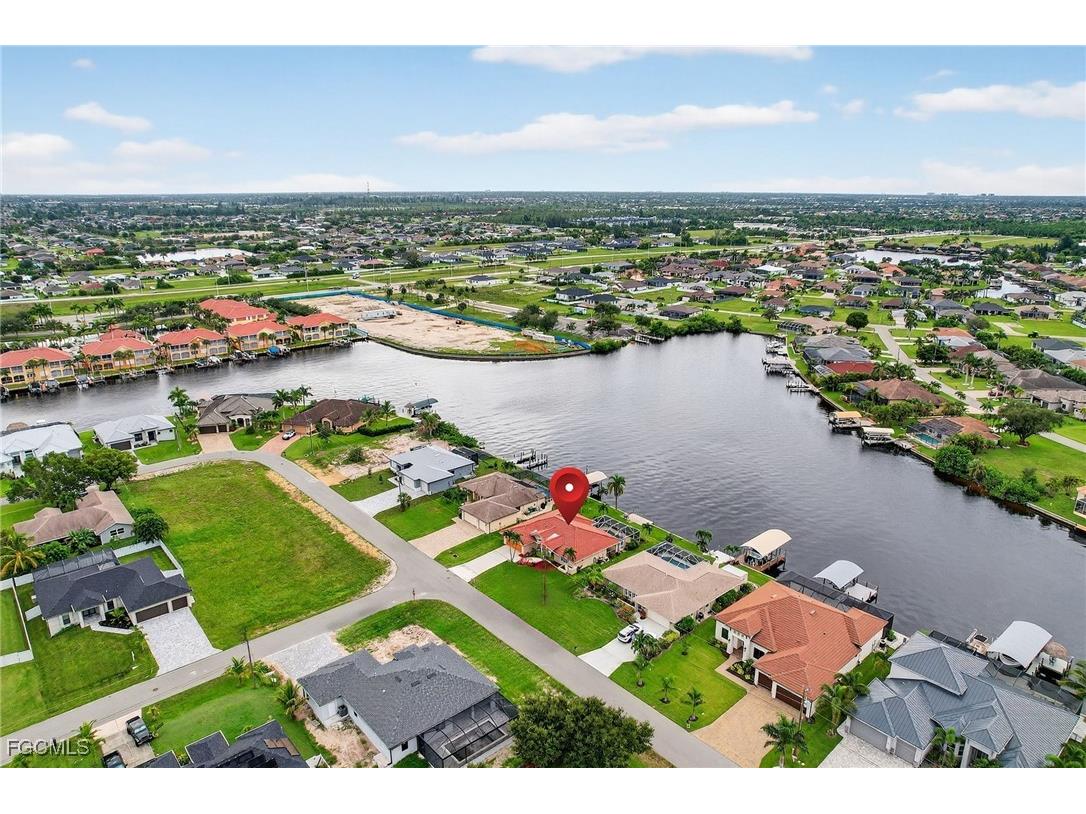 3318 SW 2nd Street Cape Coral FL 33991 2025006193 image24