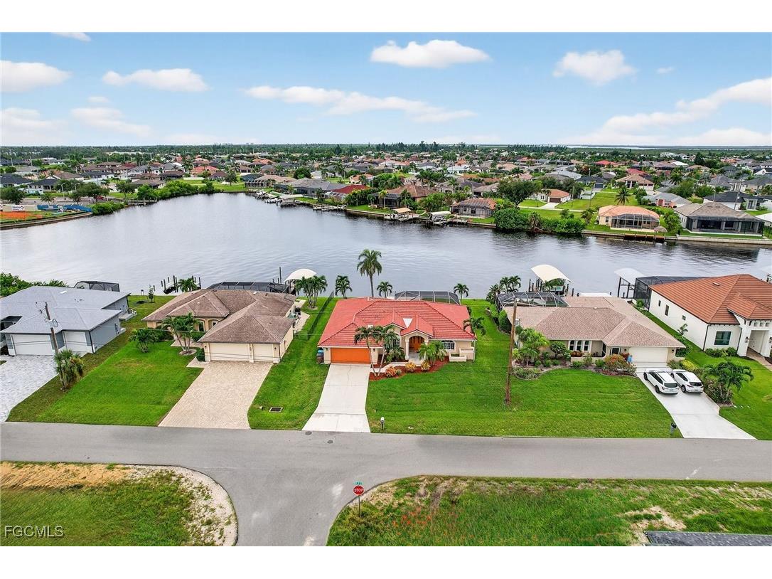 3318 SW 2nd Street Cape Coral FL 33991 2025006193 image26