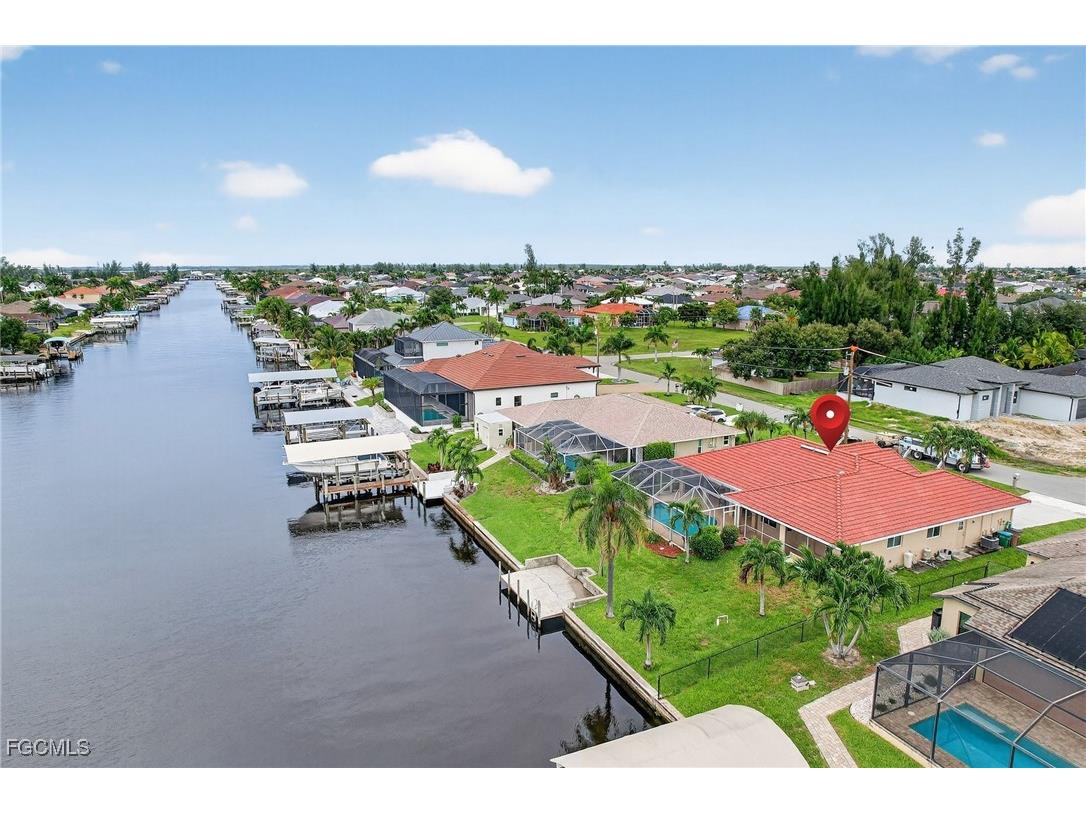 3318 SW 2nd Street Cape Coral FL 33991 2025006193 image28