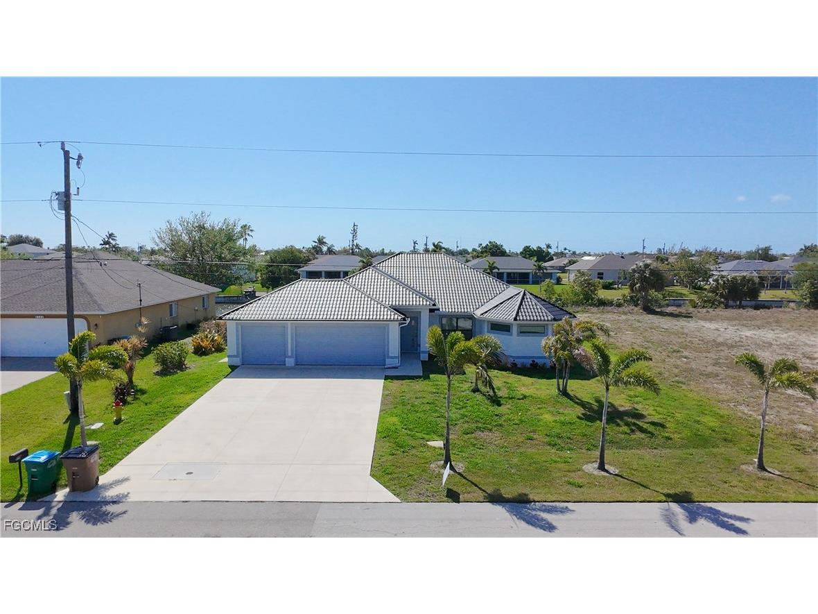 3318 SW 8th Place Cape Coral FL 33914 2026000263 image1