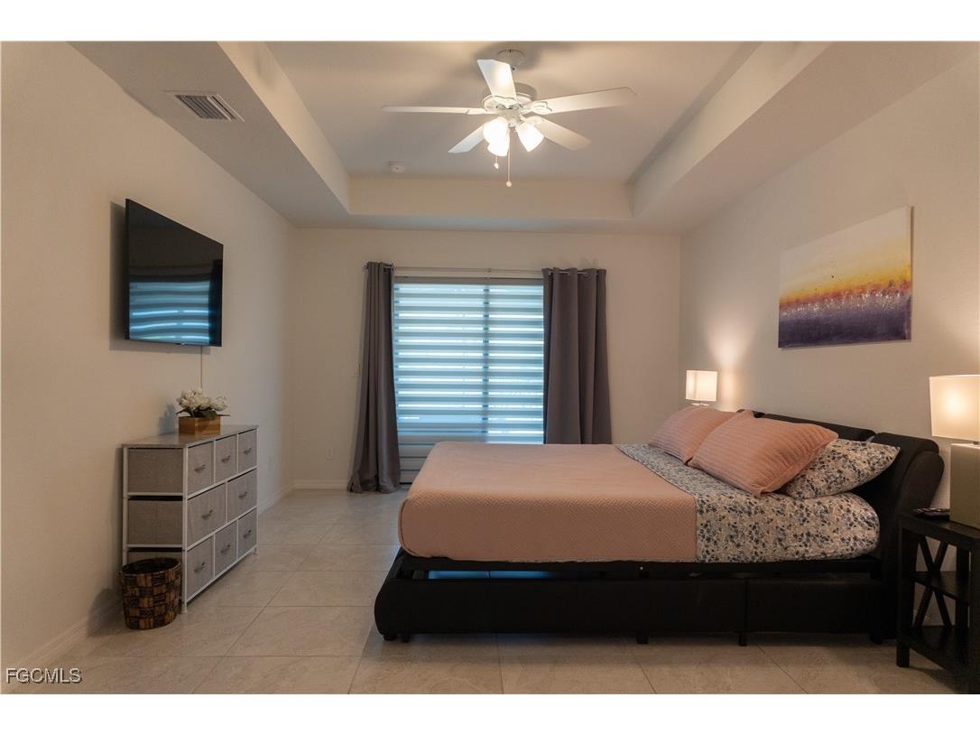 3318 SW 8th Place Cape Coral FL 33914 2026000263 image12