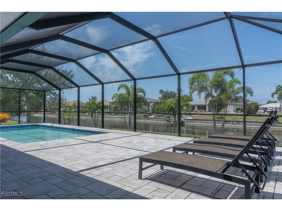3318 SW 8th Place Cape Coral FL 33914 2026000263 image2