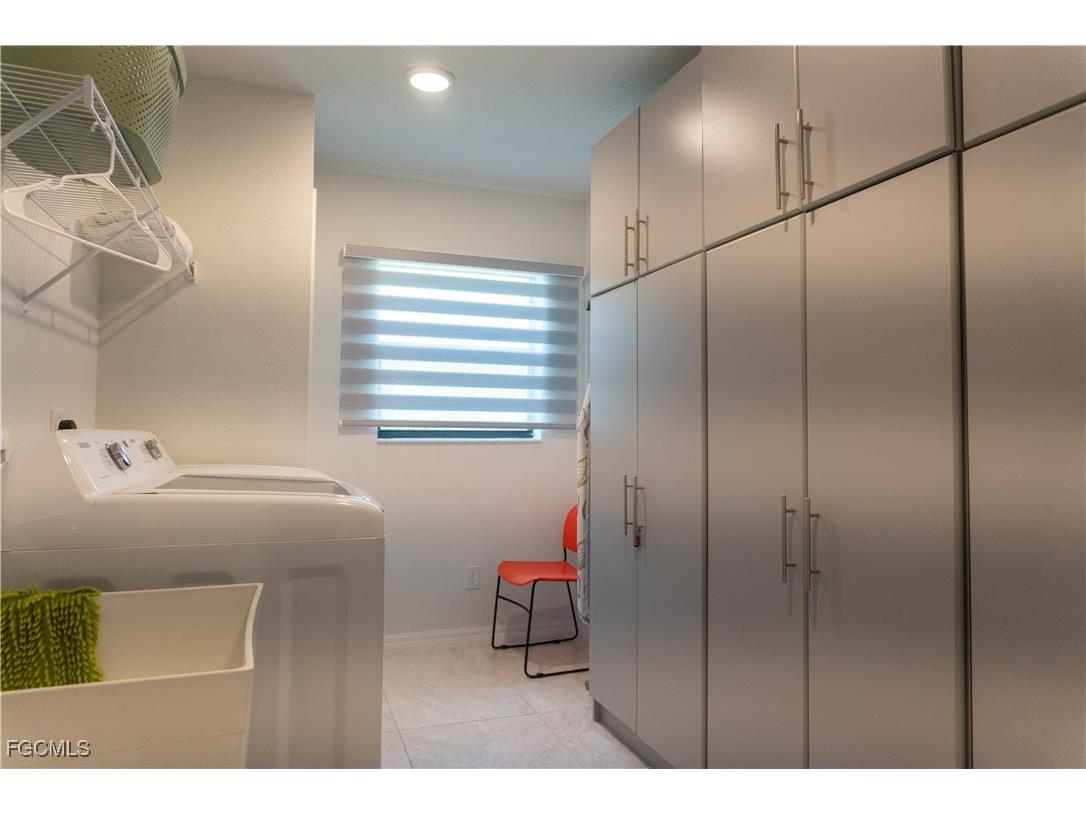 3318 SW 8th Place Cape Coral FL 33914 2026000263 image29