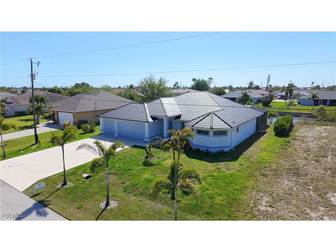 3318 SW 8th Place Cape Coral FL 33914 2026000263 image37