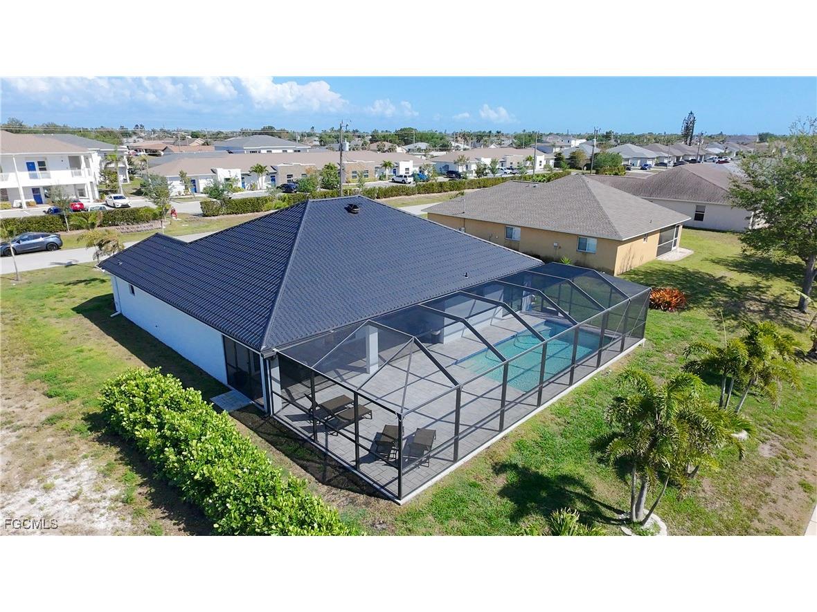 3318 SW 8th Place Cape Coral FL 33914 2026000263 image41