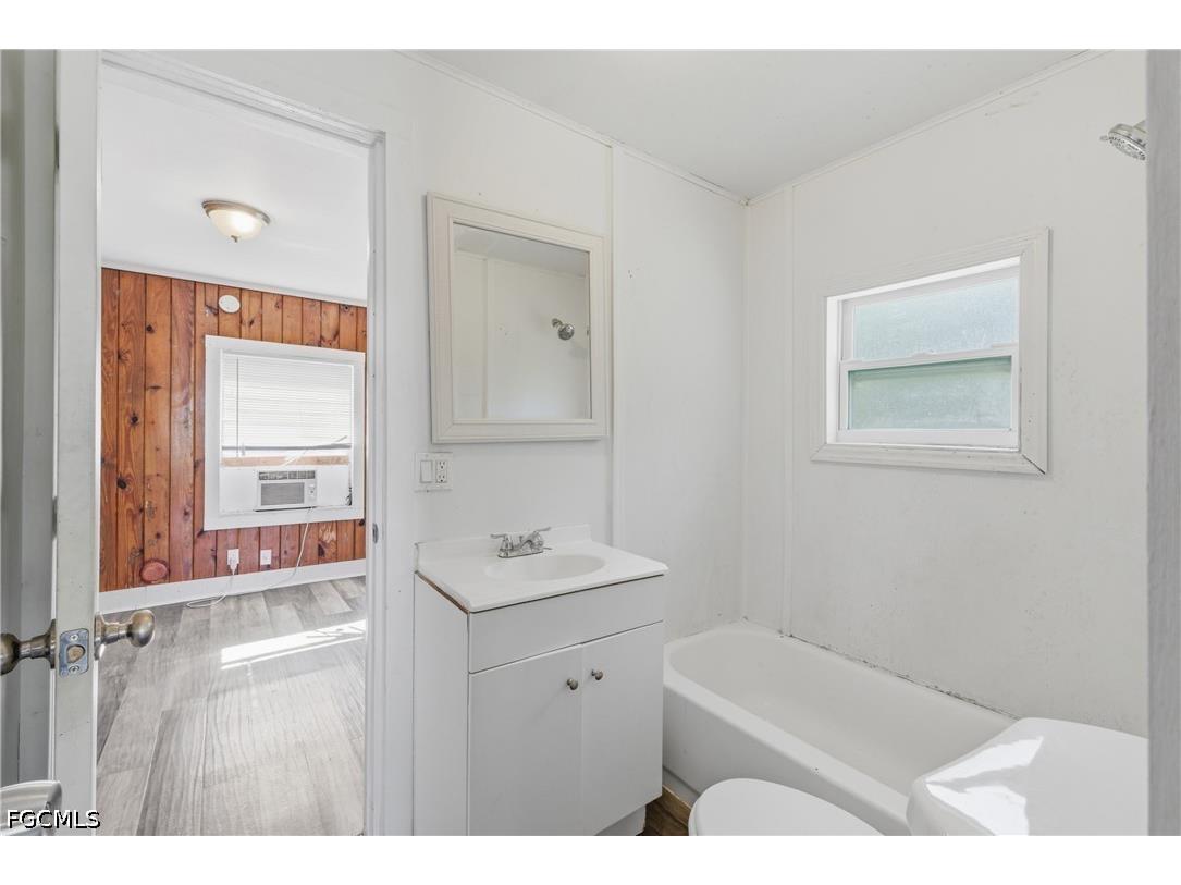 3318 Thomas Street Fort Myers FL 33916 2026022363 image14