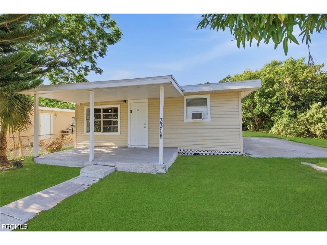 3318 Thomas Street Fort Myers FL 33916 2026022363 image2