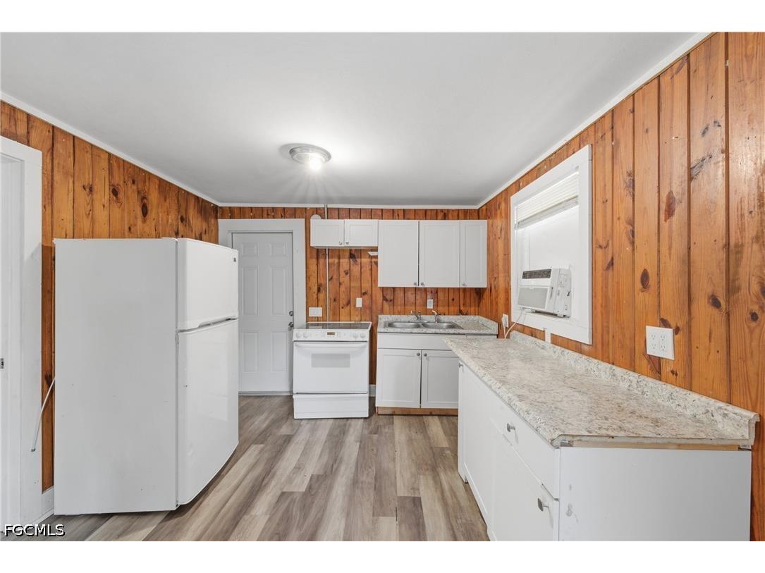 3318 Thomas Street Fort Myers FL 33916 2026022363 image7