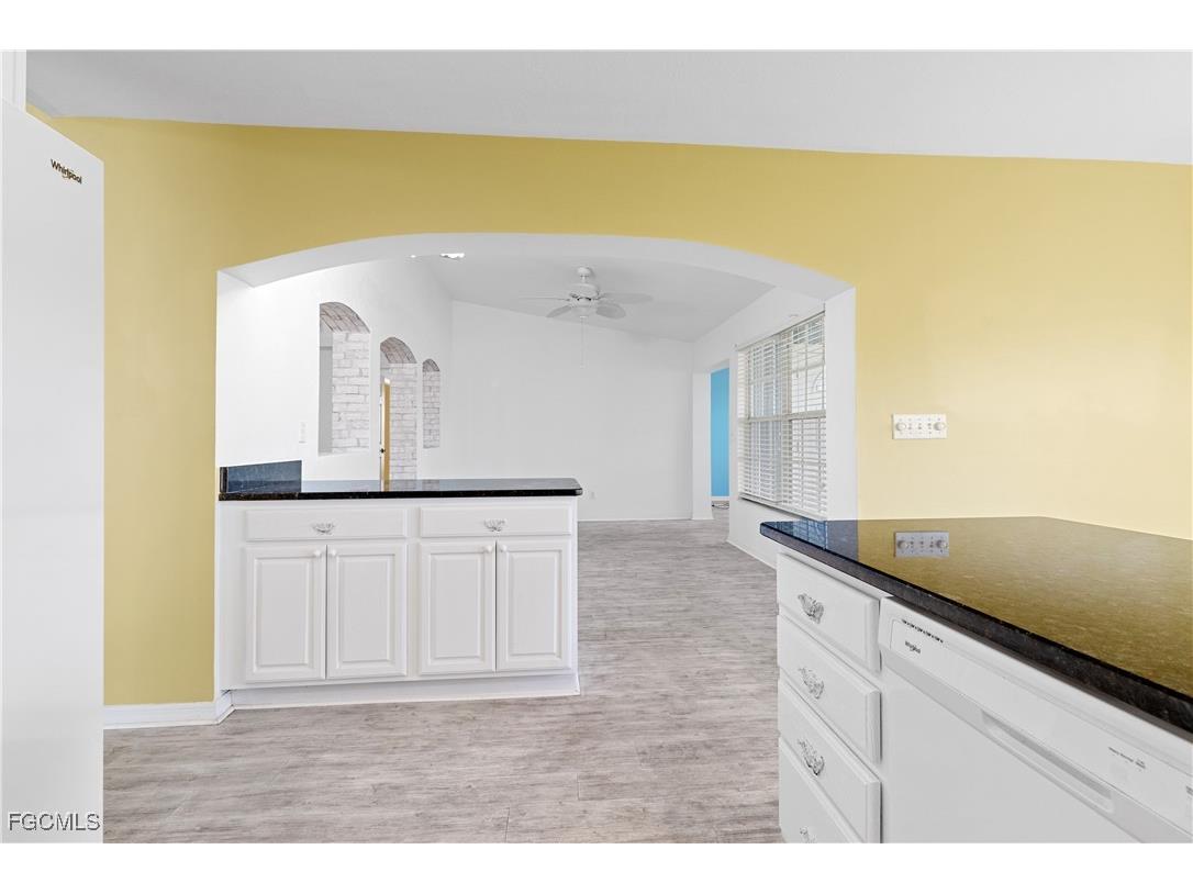 3319 Clubview Drive North Fort Myers FL 33917 2025013628 image10