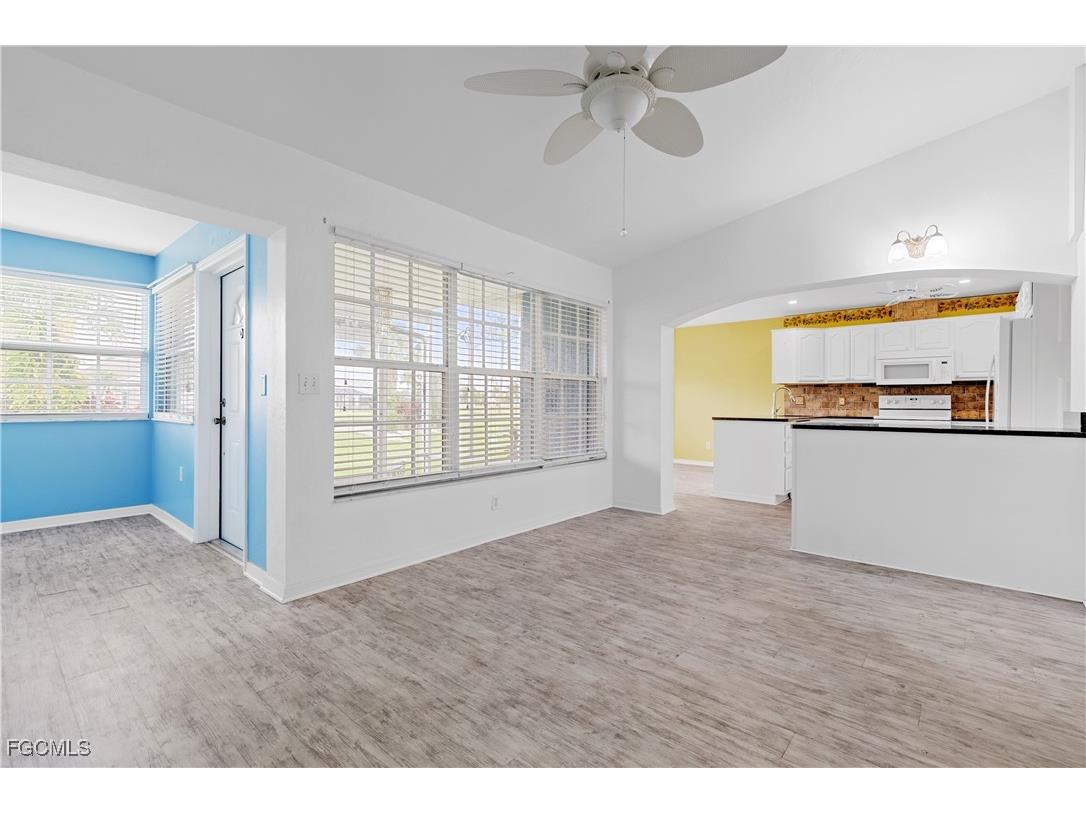 3319 Clubview Drive North Fort Myers FL 33917 2025013628 image14