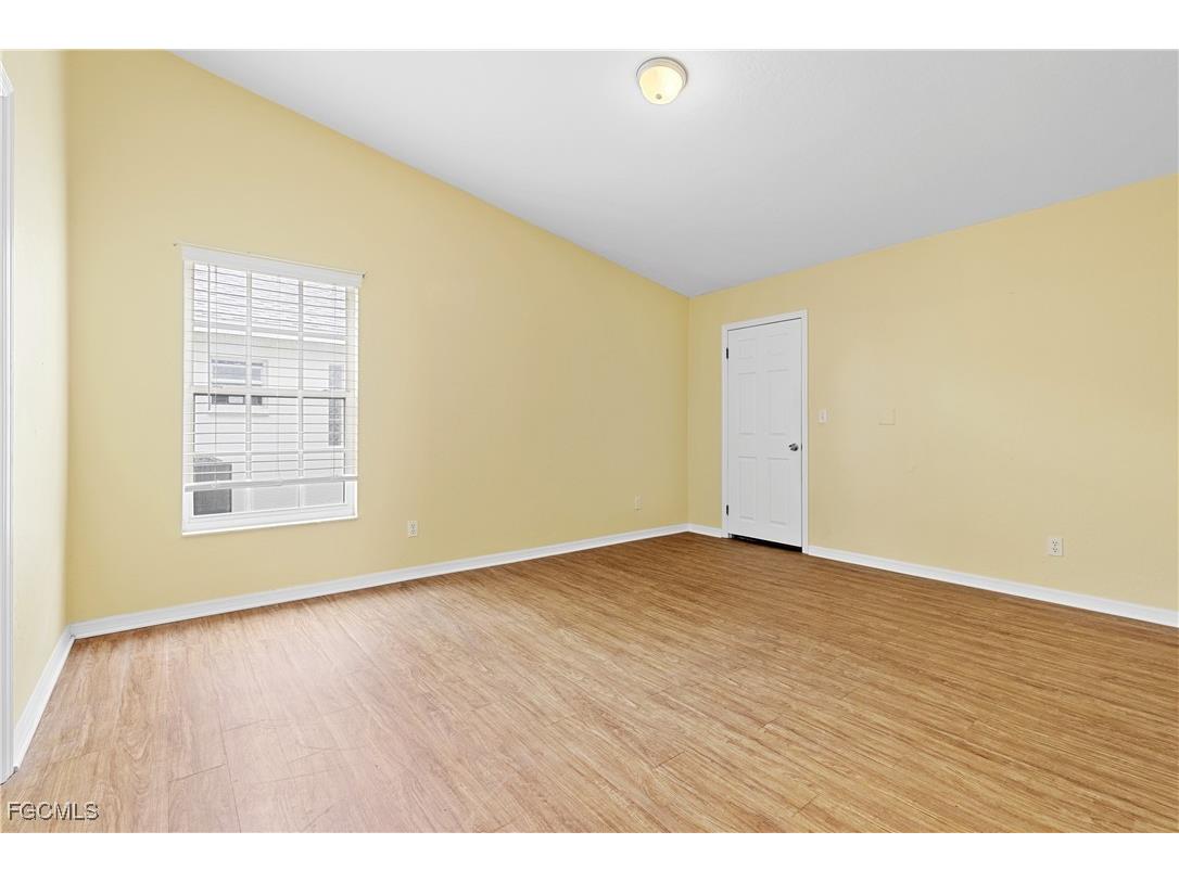 3319 Clubview Drive North Fort Myers FL 33917 2025013628 image16