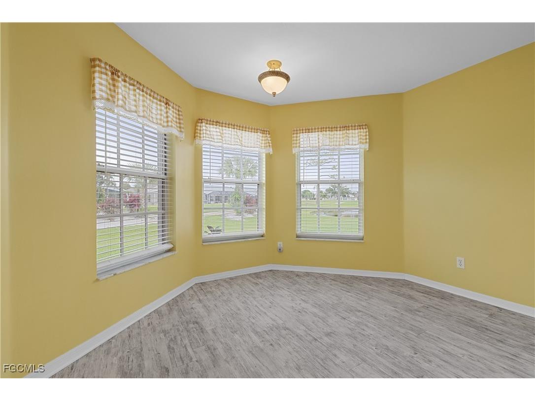 3319 Clubview Drive North Fort Myers FL 33917 2025013628 image18