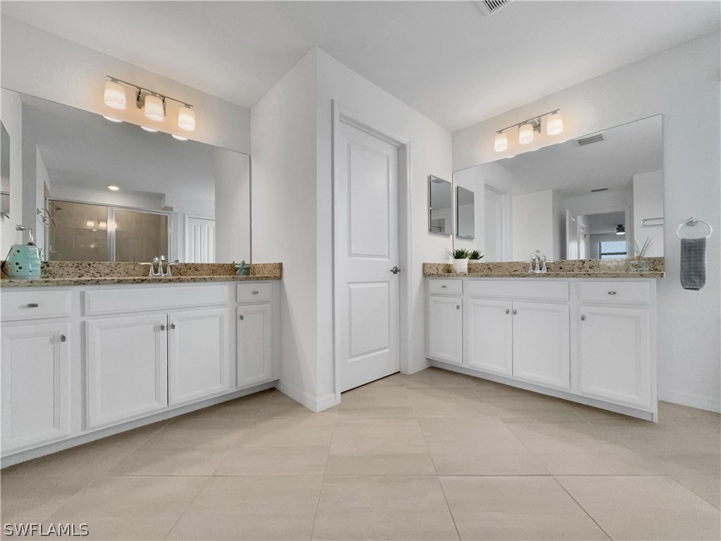 3319 Menores Way Fort Myers FL 33905 226010060 image22
