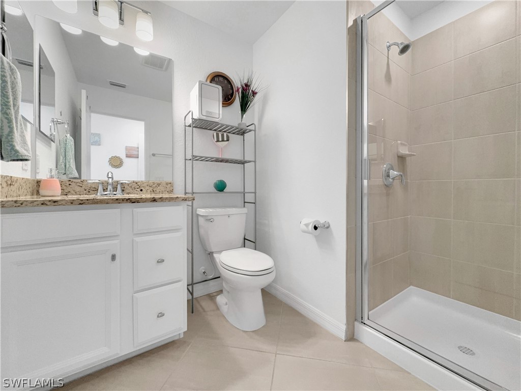 3319 Menores Way Fort Myers FL 33905 226010060 image25
