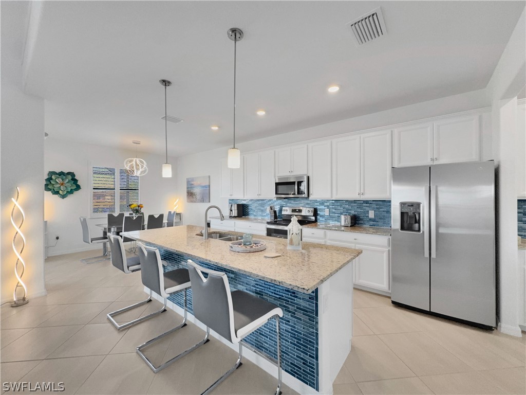 3319 Menores Way Fort Myers FL 33905 226010060 image8