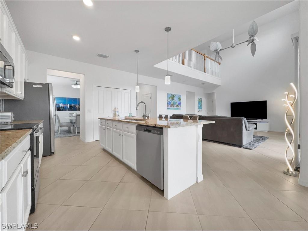 3319 Menores Way Fort Myers FL 33905 226010060 image9