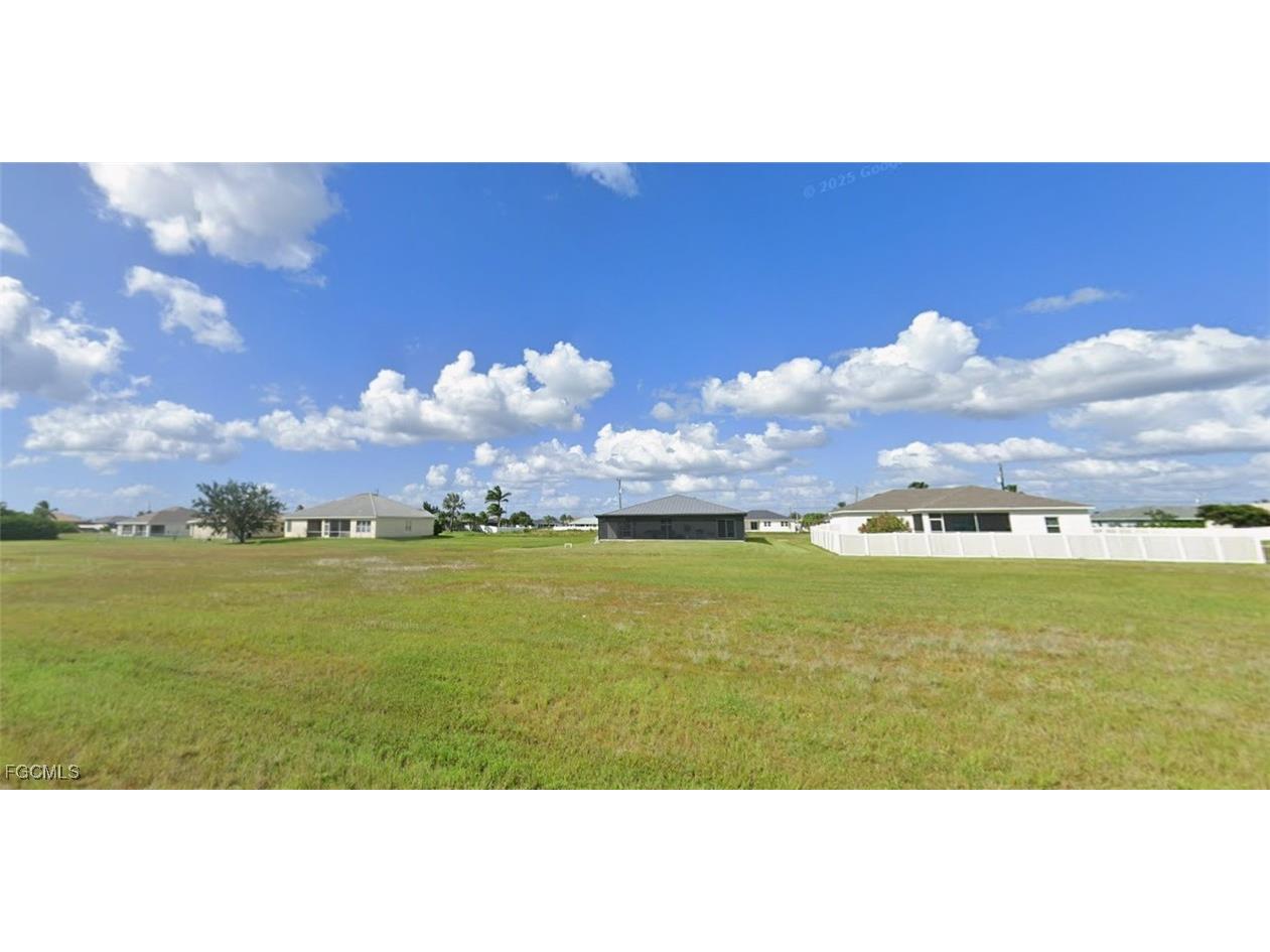 3319 NW 4th Street Cape Coral FL 33993 2025022546 image3