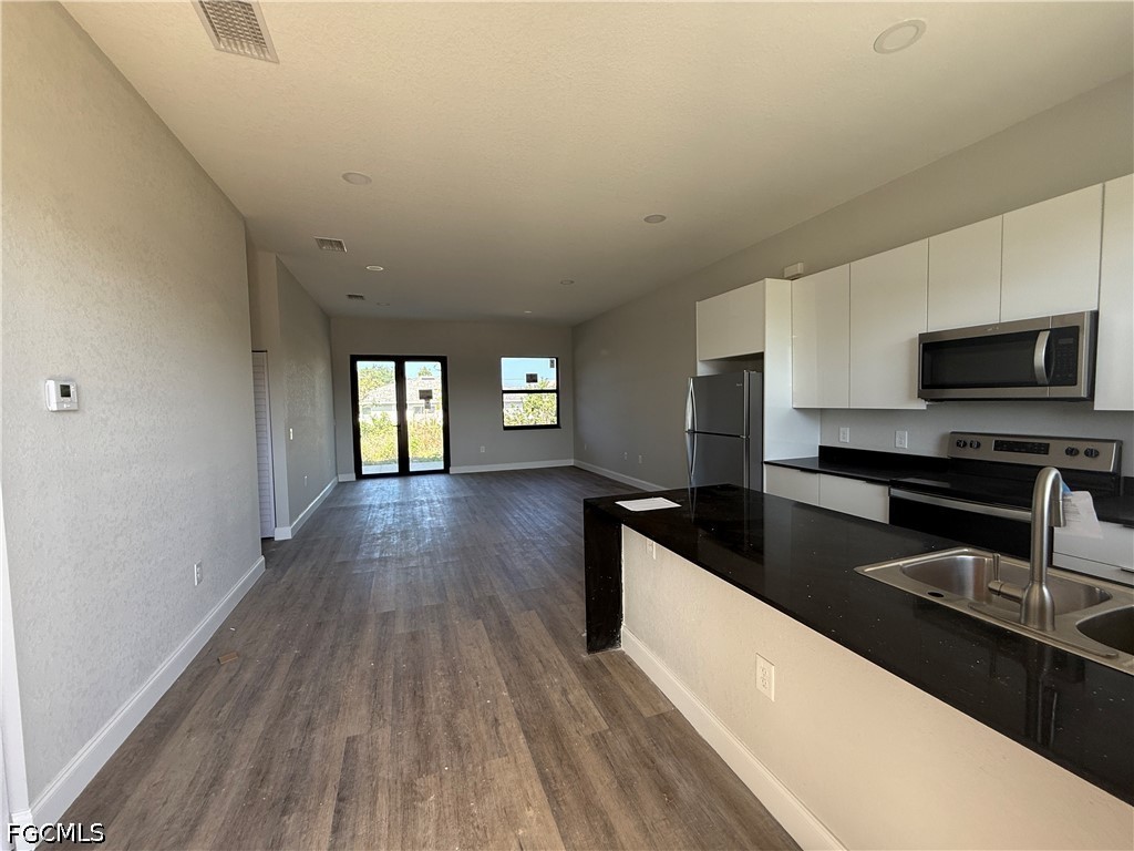 332/334 Gilbert Avenue S Lehigh Acres FL 33973 2026019717 image5