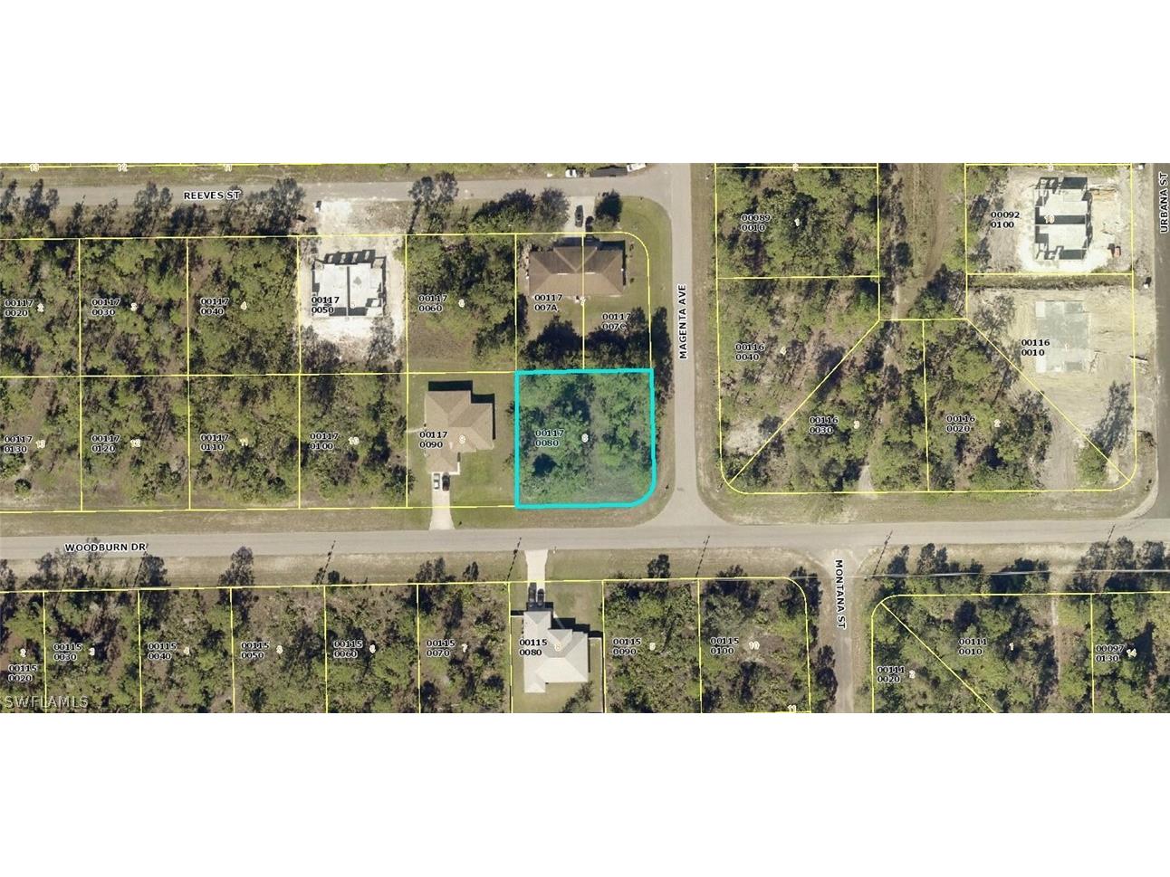 332-334 Woodburn Drive Lehigh Acres FL 33972 222076599 image1