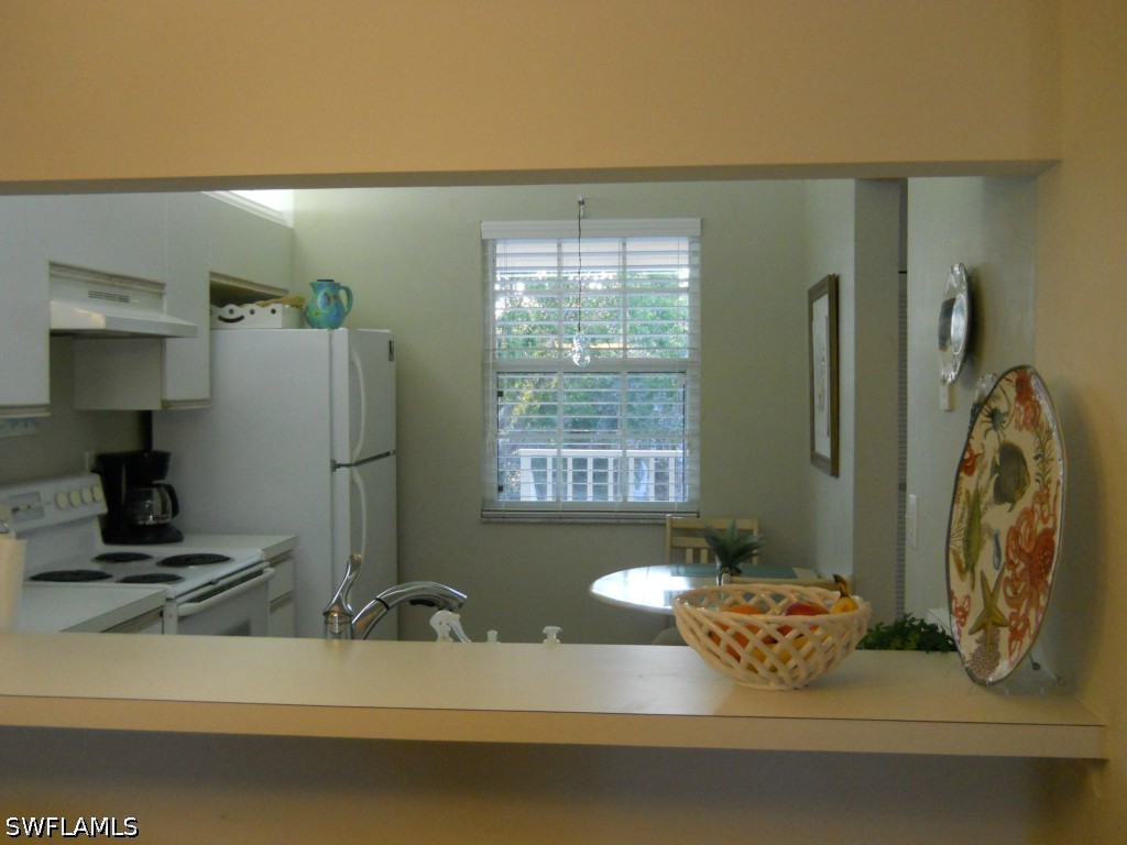 332 Bradstrom Circle #201 Naples FL 34113 226016127 image5