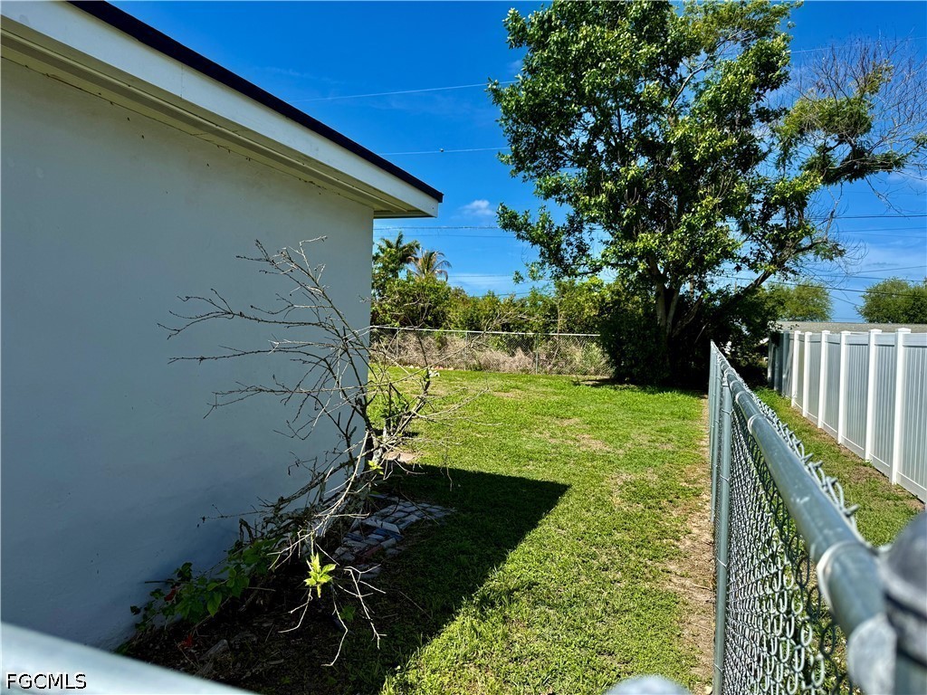 332 Dellwood Avenue Lehigh Acres FL 33936 2026022615 image28