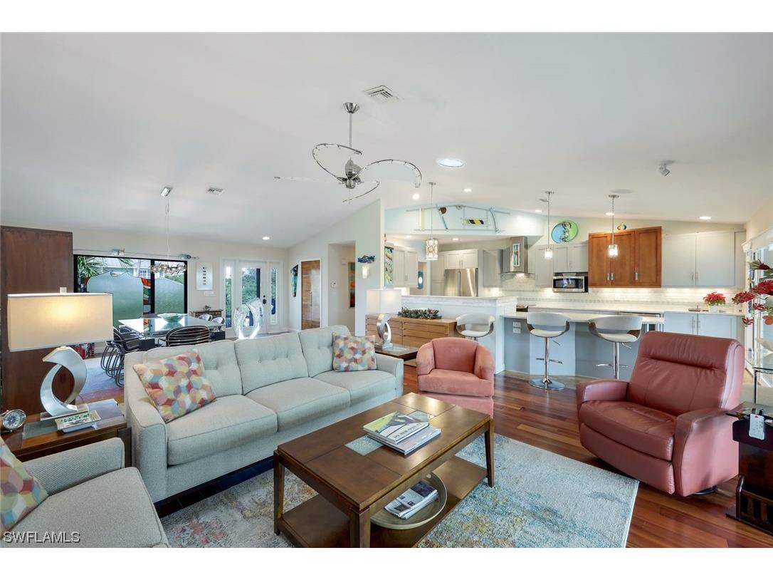 332 Flamingo Avenue Naples FL 34108 223089504 image1