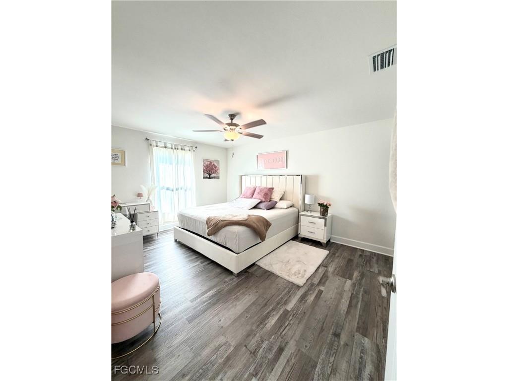 332 NW 19th Street Cape Coral FL 33993 2025026372 image18