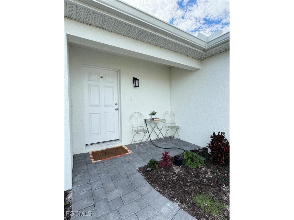 332 NW 19th Street Cape Coral FL 33993 2025026372 image4