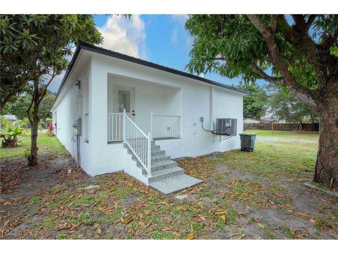 332 W Ventura Avenue Clewiston FL 33440 2025024020 image26