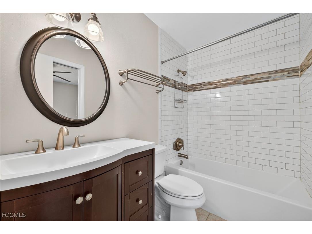 3320 New South Province Boulevard #1 Fort Myers FL 33907 2025013591 image8