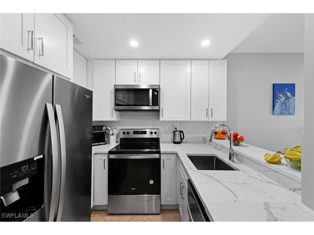 3320 Olympic Drive #126 Naples FL 34105 225079874 image11