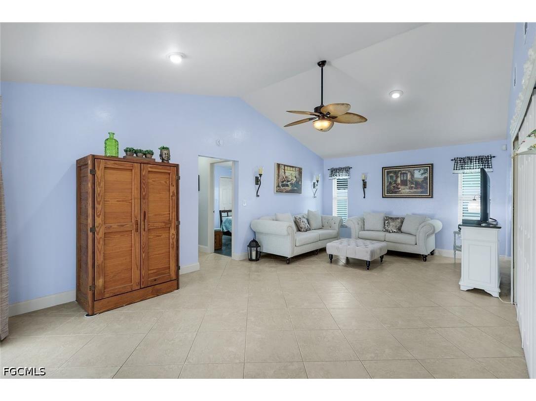 3320 SW 6th Avenue Cape Coral FL 33914 2026023029 image6