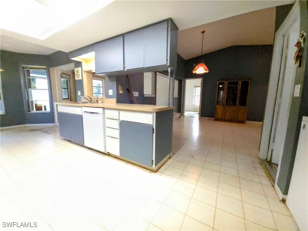 3320 Sabal Springs Boulevard North Fort Myers FL 33917 225063433 image7