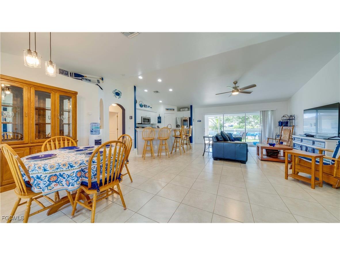 3322 NW 5th Terrace Cape Coral FL 33993 2025020327 image10