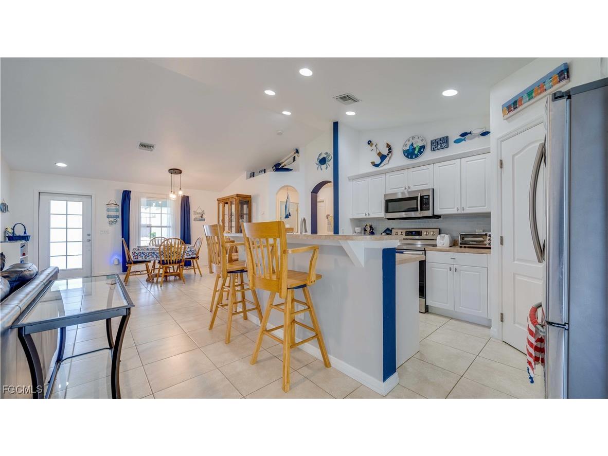 3322 NW 5th Terrace Cape Coral FL 33993 2025020327 image18