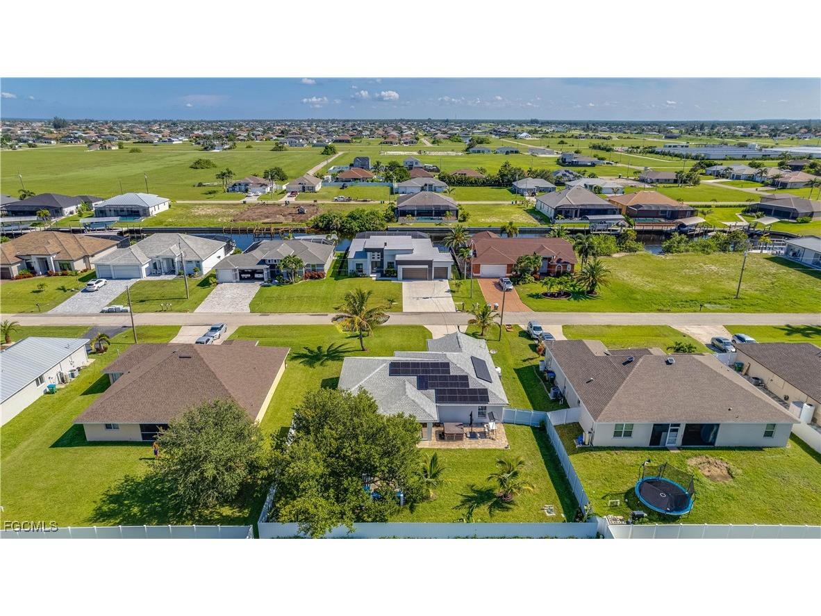 3322 NW 5th Terrace Cape Coral FL 33993 2025020327 image41