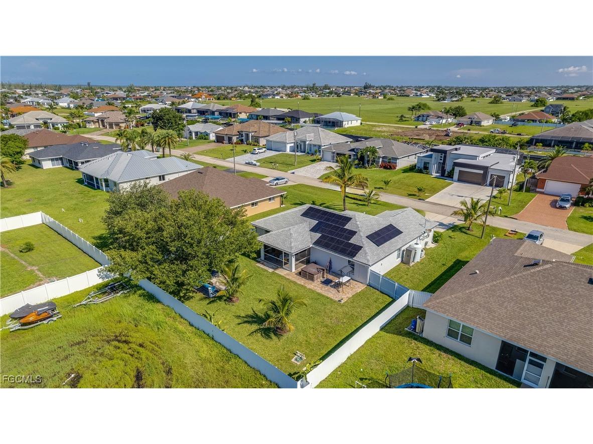3322 NW 5th Terrace Cape Coral FL 33993 2025020327 image42
