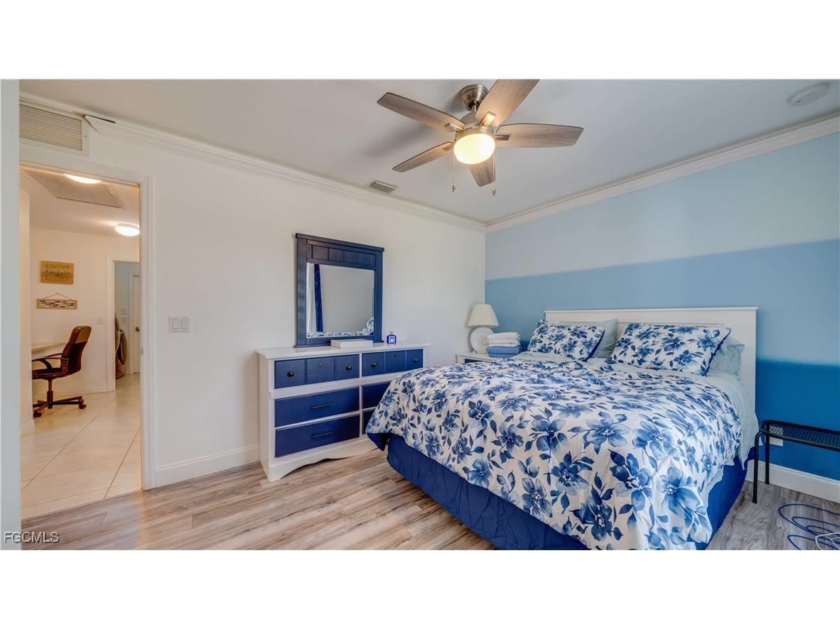 3322 NW 5th Terrace Cape Coral FL 33993 2025020327 image5