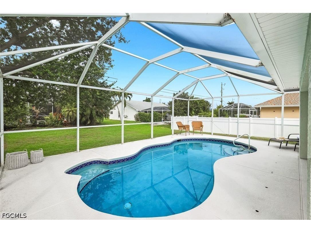 3322 Oasis Boulevard Cape Coral FL 33914 2026018803 image1