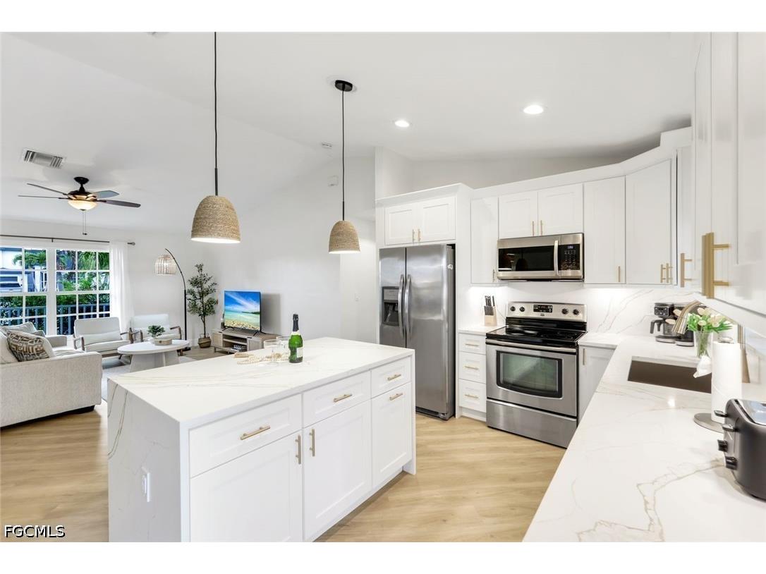 3322 Oasis Boulevard Cape Coral FL 33914 2026018803 image23