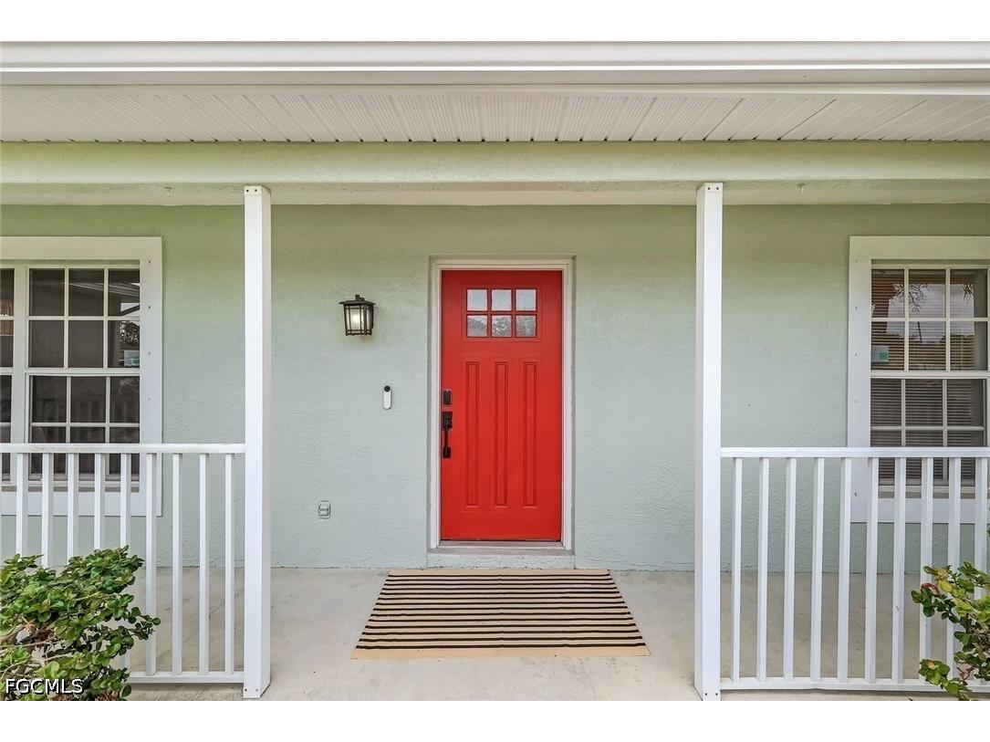 3322 Oasis Boulevard Cape Coral FL 33914 2026018803 image5