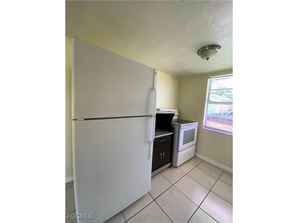 3323 Canal Street #A Fort Myers FL 33916 2025020487 image4