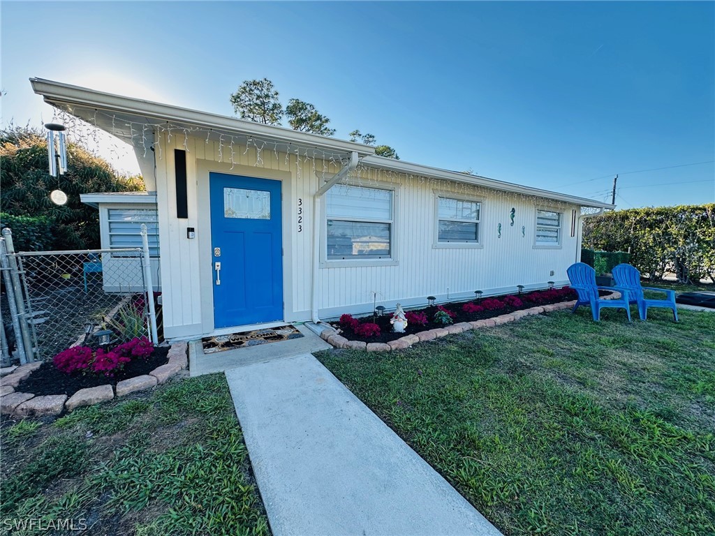 3323 Guilford Court Naples FL 34112 226012110 image1
